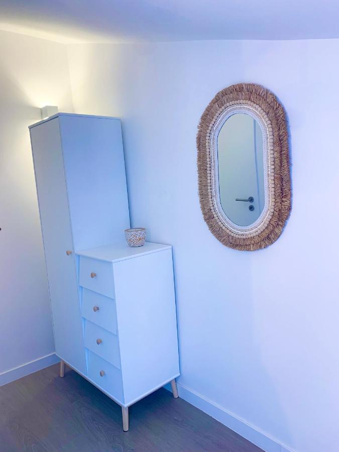 La Belle Vue-Charming Duplex Apartment With Sea View, 50 Meters From Beach And Private Parking Saint-Raphaël Kültér fotó