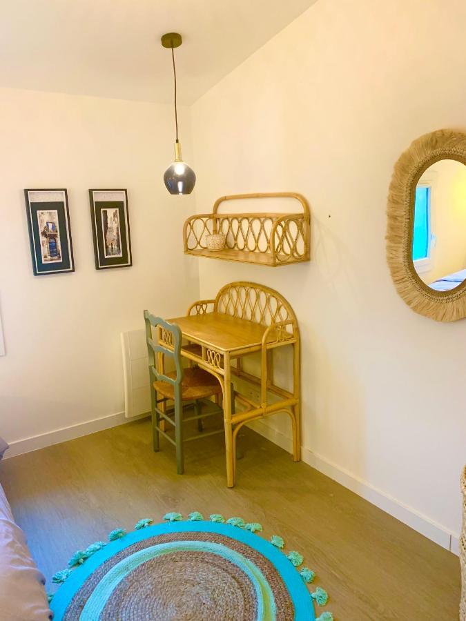La Belle Vue-Charming Duplex Apartment With Sea View, 50 Meters From Beach And Private Parking Saint-Raphaël Kültér fotó
